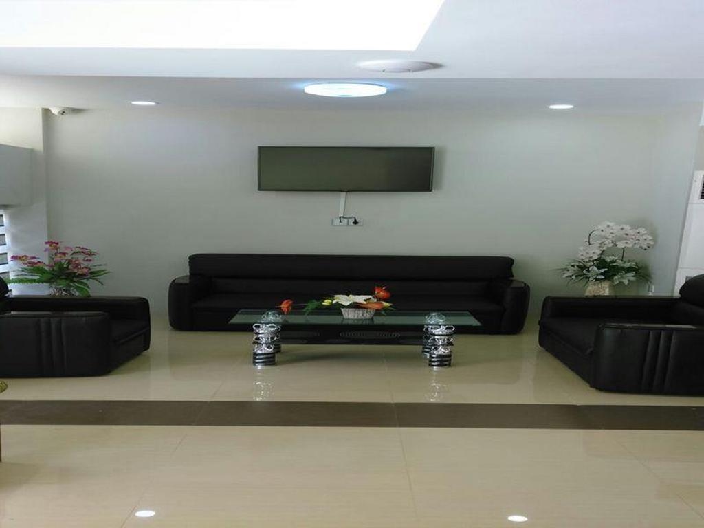 Hotel Yno Yangon Exterior photo